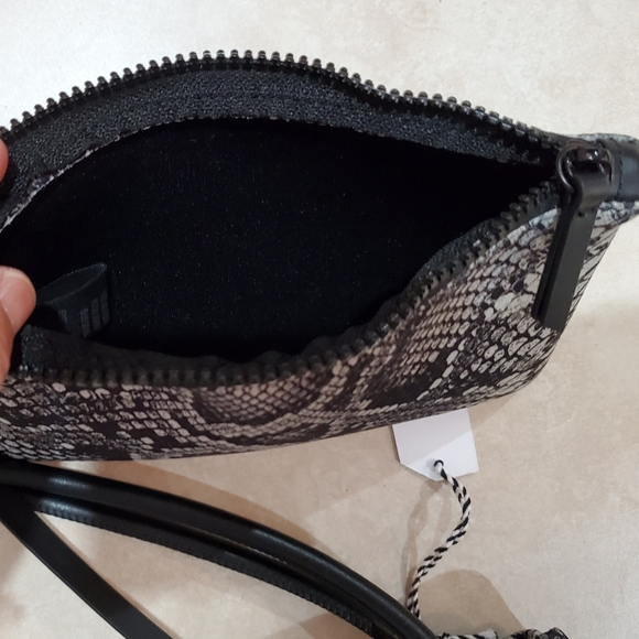 Thacker New York Tery Tote Python - Picture 12 of 12